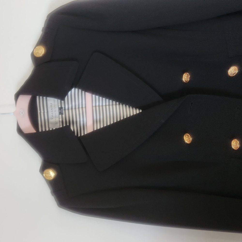 Tahari Arthur Levine Blazer Gem